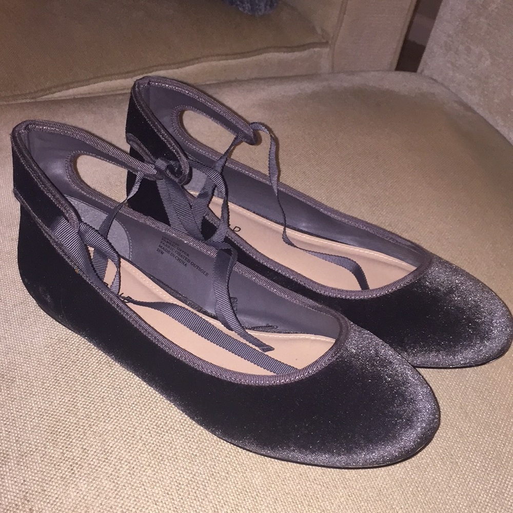 Ballet flats